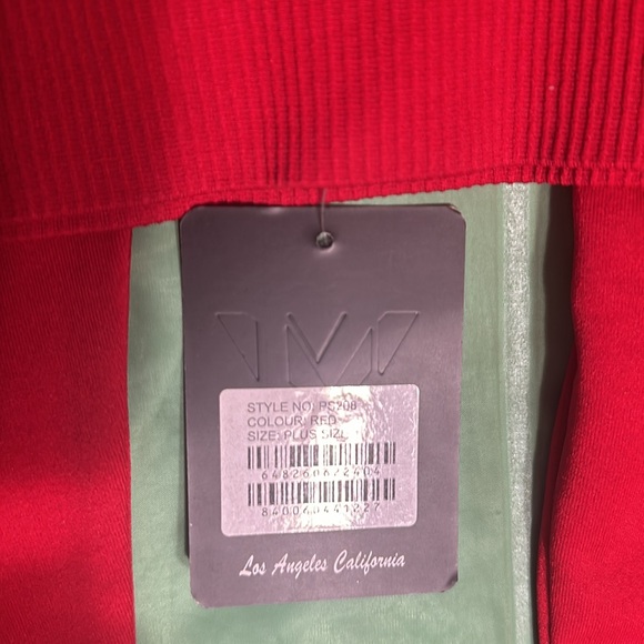 NWT White Mark Red Leggings - Picture 5 of 5